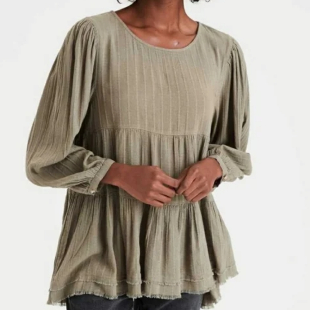 AEO Tiered Flouncy Puffy Sleeve Flowy Pesant Cottage Boho Babydoll Open Back To…